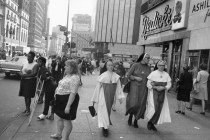 The Street Philosophy of Garry Winogrand