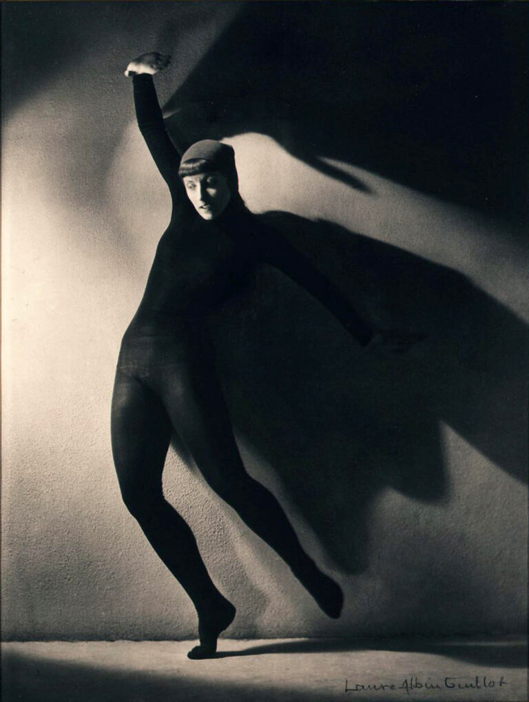 c. 1928
gelatin silver print
15 3/4 x 11 3/4 inches